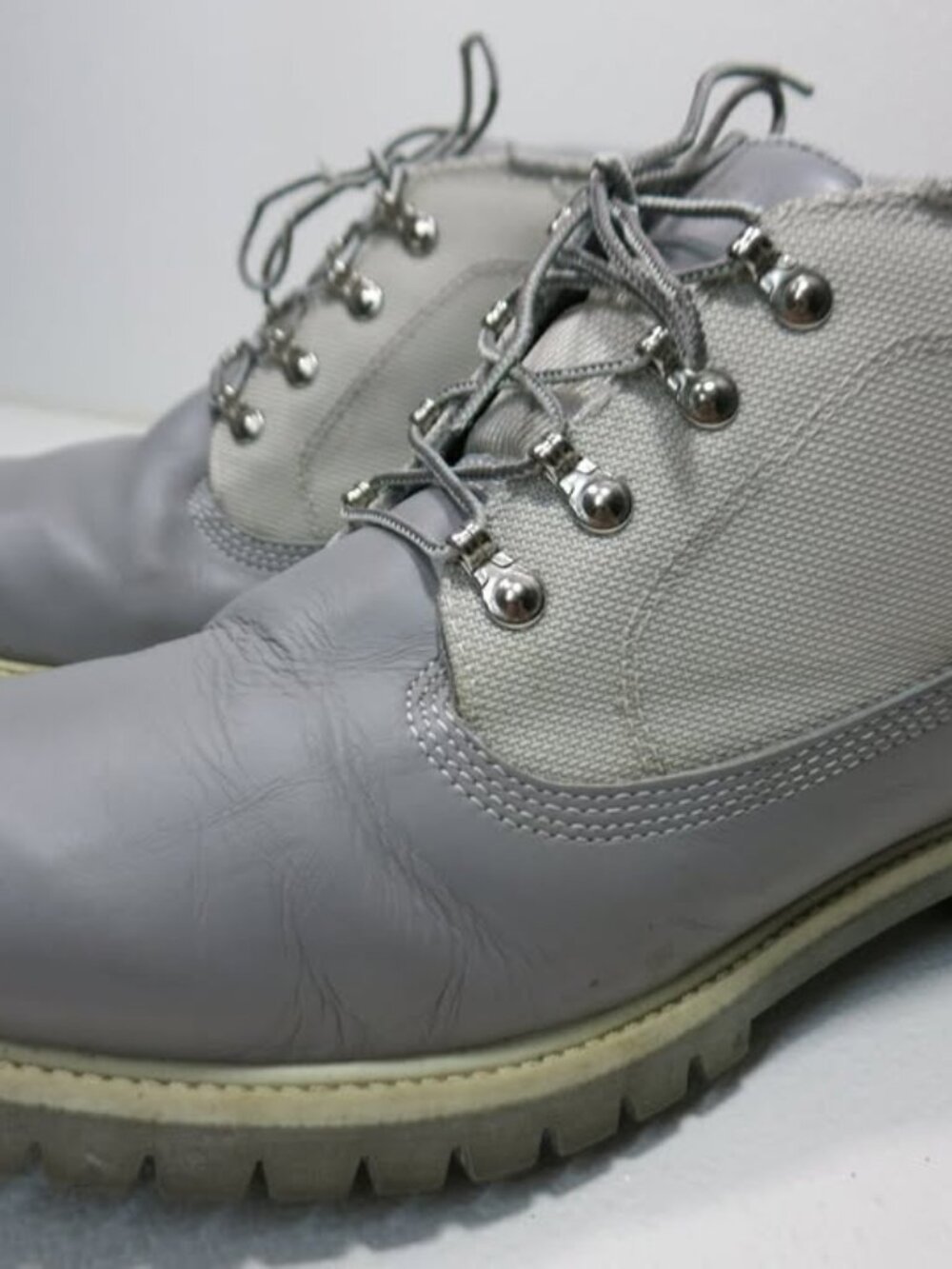 Timberland Men's Boot Style 28008 Grey Silver Leather Canvas Footwear Sz 13 M